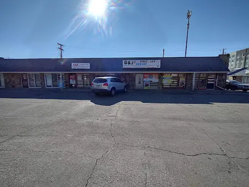 G & J Smoke & Vape Shop