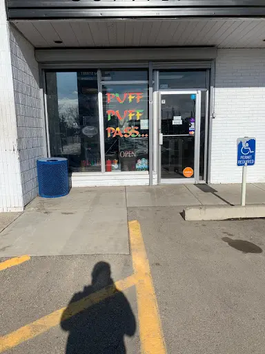 vape shop airdrie Airdrie Vape SuperStore main image 0