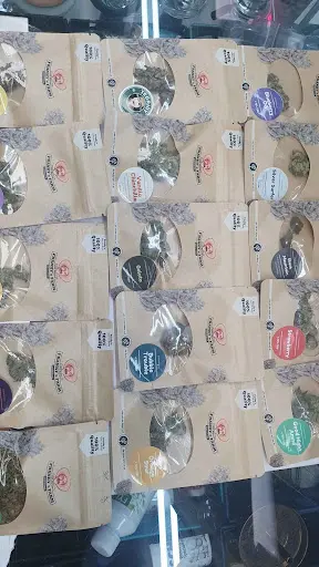 einweg vape macht komische geräusche ich habe meine vape repariert und ein Unikat daraus gemacht.  #reparierenstattwegwerfen #vape #vapehacks #fyp #explore #wow