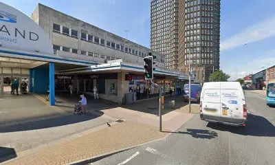 Mersey Vapour Bootle Strand shopping Centre