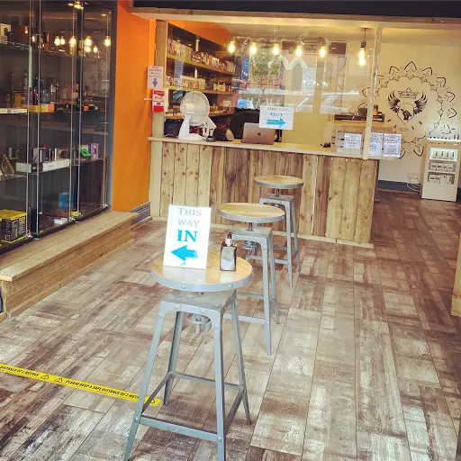 Royal Vapes Warwick | Vape Shop in Warwick, Midlands
