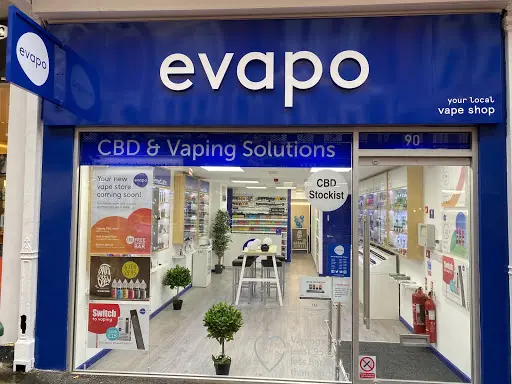 bournemouth vape shop 4,805 Vaping Street Royalty-Free Images, Stock Photos & Pictures main image 0