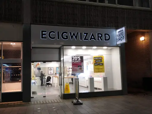 vape shop leicester city centre Vapeaholic main image 1