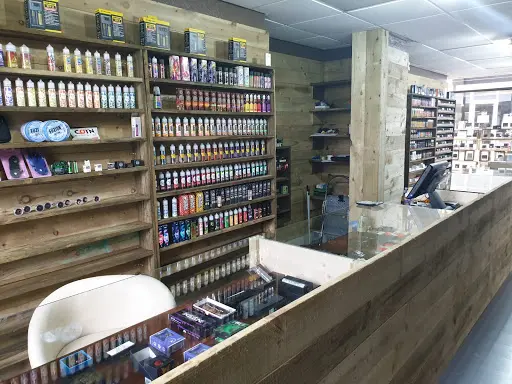 vape shop falmouth Best Vape Kit Brands in the UK (2026). Refillable & Prefilled main image 1