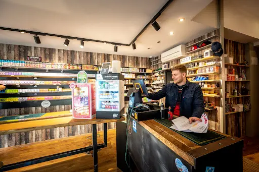 elfbar nachfüll pod läuft aus Cigarette/vapoteuse: d'une addiction à l'autre ? : Actualités main image 0