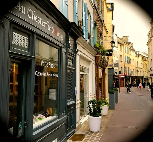 Au Chesterfield Rouge | Vape Shop in Saint-Germain-en-Laye, Ile-de-France