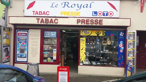 vape shop angers Une nouvelle boutique de cigarettes électroniques ouvre dans le  centre-ville d'Angers main image 1