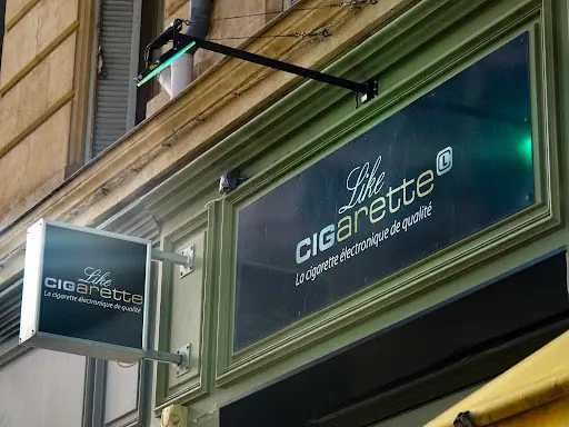 elfbar nachfüll pod läuft aus VapoteleC e-cigarette et Eliquide a Marseille main image 1