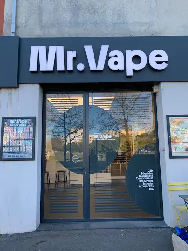 vape store montpellier Boutique cigarette électronique à Montpellier, magasin e-cigarette,  e-liquide main image 1