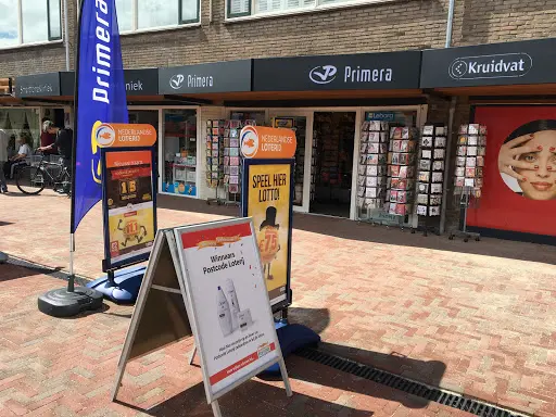 elfbar elfa kaufen One 2 Vape Shop At Amsterdam The Netherlands 2019 Stock Photo main image 0