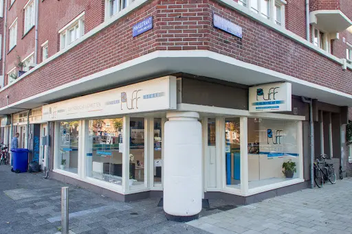 vape shop netherlands 🚗 Touchscreen am Steuer bedient? Das kann teuer werden – auch bei  E-Zigaretten. ⚖️ Das Oberlandesgericht Köln stellte klar: Wer während der  Fahrt das Display seiner Vape bedient, begeht eine Ordnungswidrigkeit wie main image 1