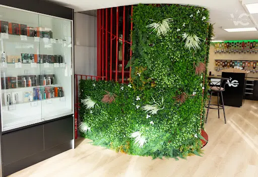 Vape Corner Ramonville - Cigarette electronique et CBD | Vape Shop in  Toulouse, Occitania