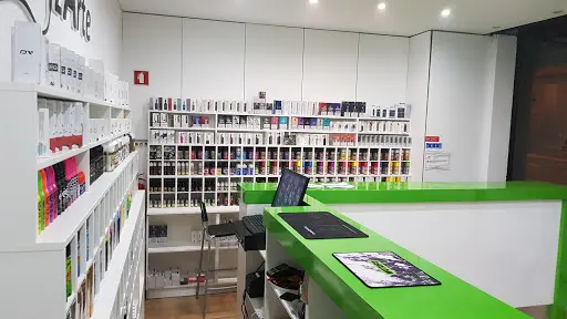 elfbar nachfüll pod läuft aus Acheter Vapes Jetables en Portugal en Europe main image 1