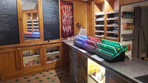 vape shop nimes Magasins de cigarette électronique près du Centre Commercial Beaulieu à  Poitiers